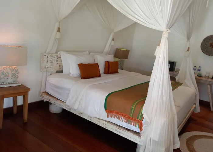 Rua Beach Resort Sumba